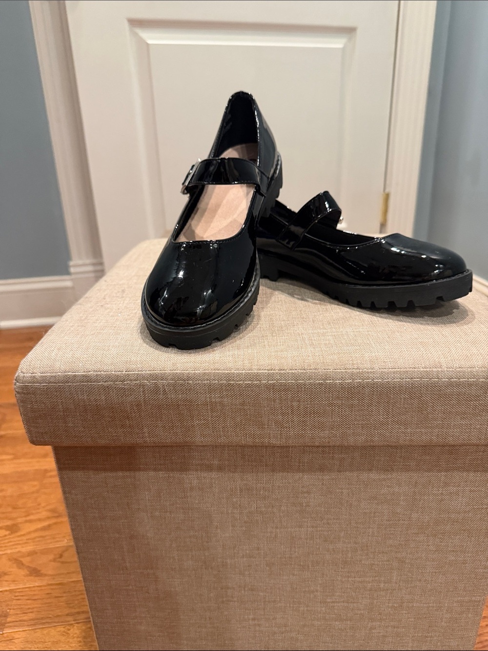 SO Black Patent Mary Jane Dress Shoes with Lug Sole